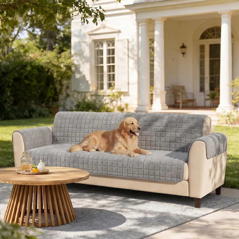 One-Piece Soft Pet-Friendly Short Plush Sofa Protection Non-Slip Snug Couch Cover