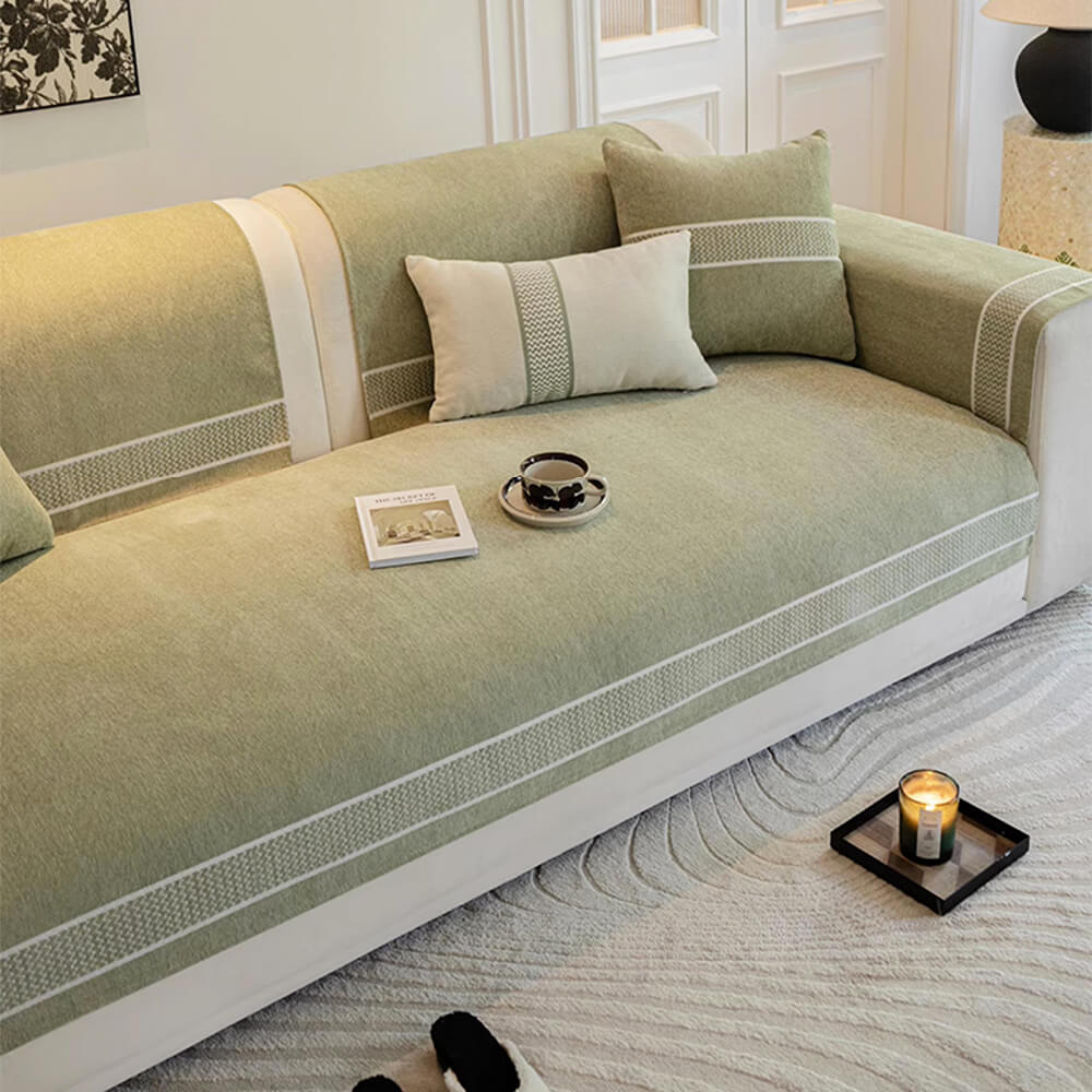 Chenille Jacquard Wide Edge Design Scratch-Resistant Luxe Couch Cover