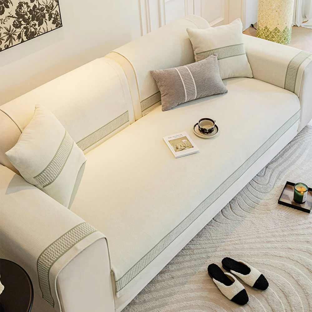 Chenille Jacquard Wide Edge Design Scratch-Resistant Luxe Couch Cover