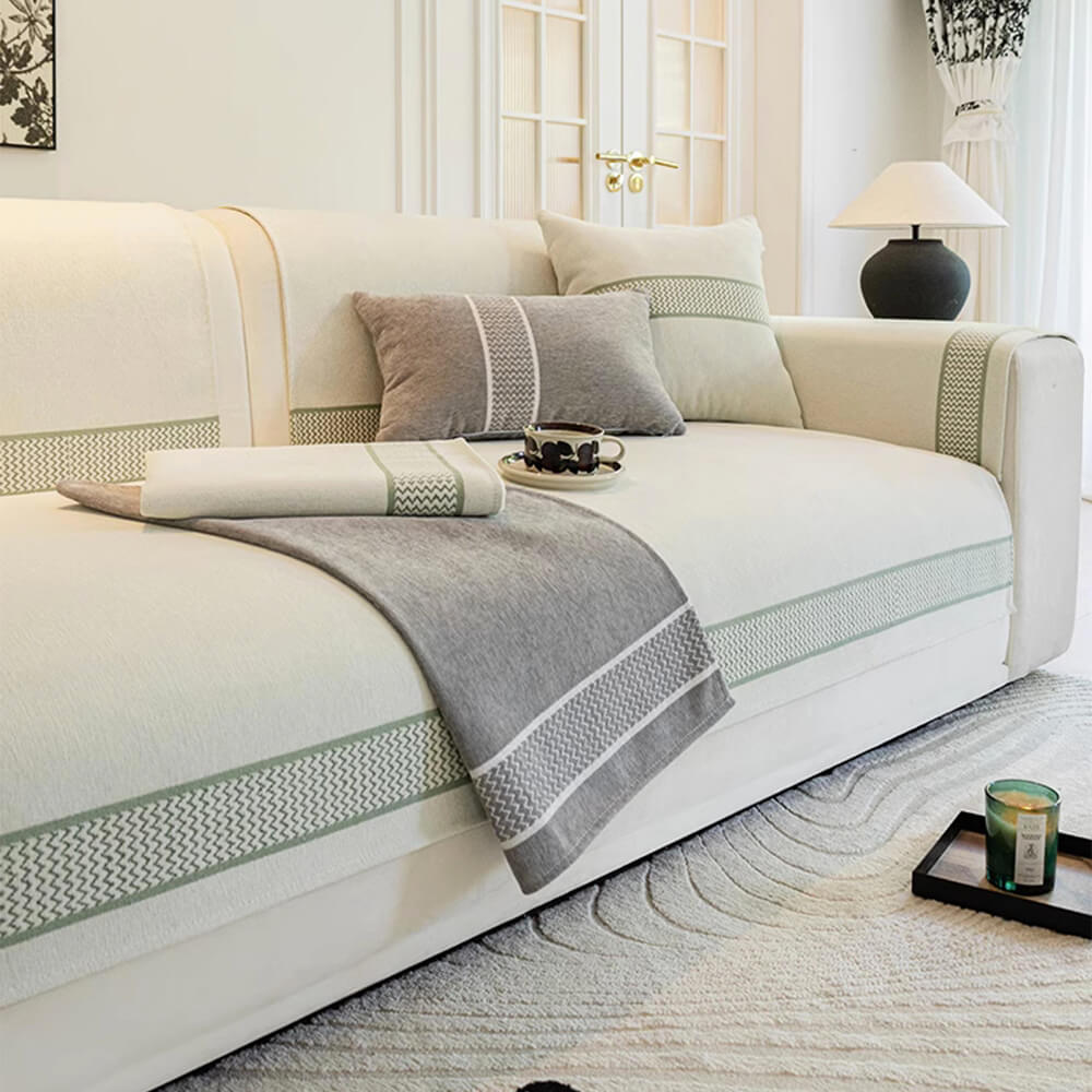 Chenille Jacquard Wide Edge Design Scratch-Resistant Luxe Couch Cover