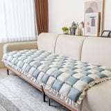 All-Season Plaid Pet Mat Scratch-Resistant Protector Classic Couch Cover