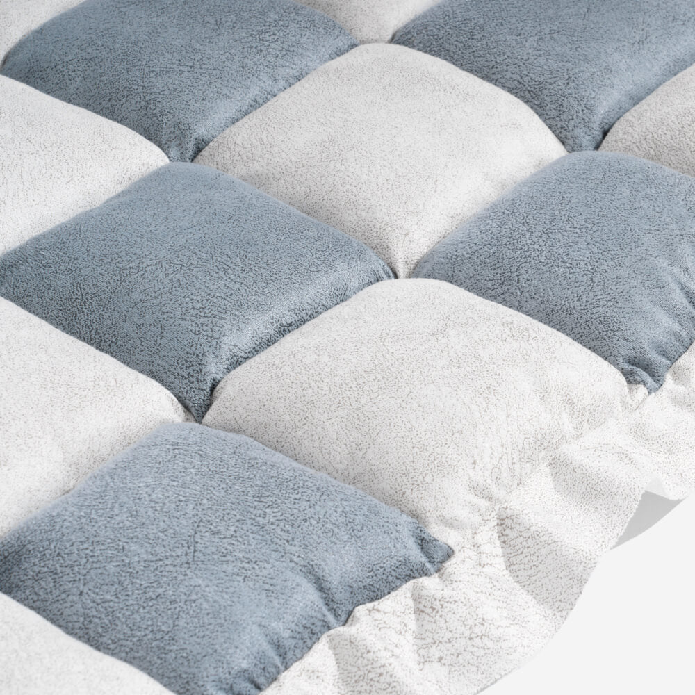 All-Season Plaid Pet Mat Scratch-Resistant Protector Classic Couch Cover