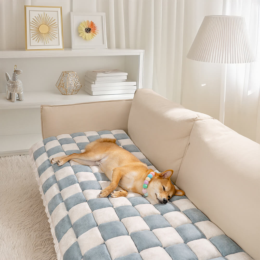 All-Season Plaid Pet Mat Scratch-Resistant Protector Classic Couch Cover