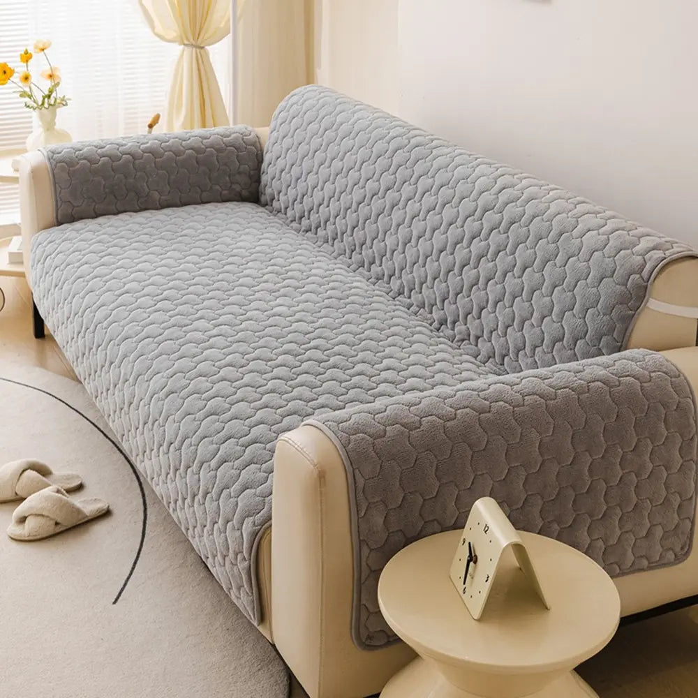 One-Piece Short Plush Comfortable Skin-Friendly Furniture Protection Reinforced Couch Cover - Puzzle