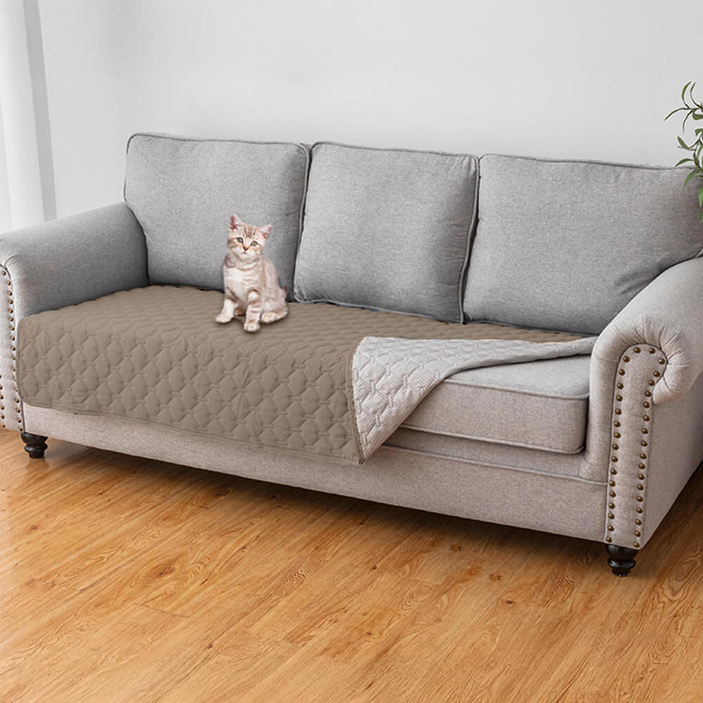 Waterproof & Non-Slip Diamond Quilted Pet Plush Couch Cover – Stylish Protection for Furniture