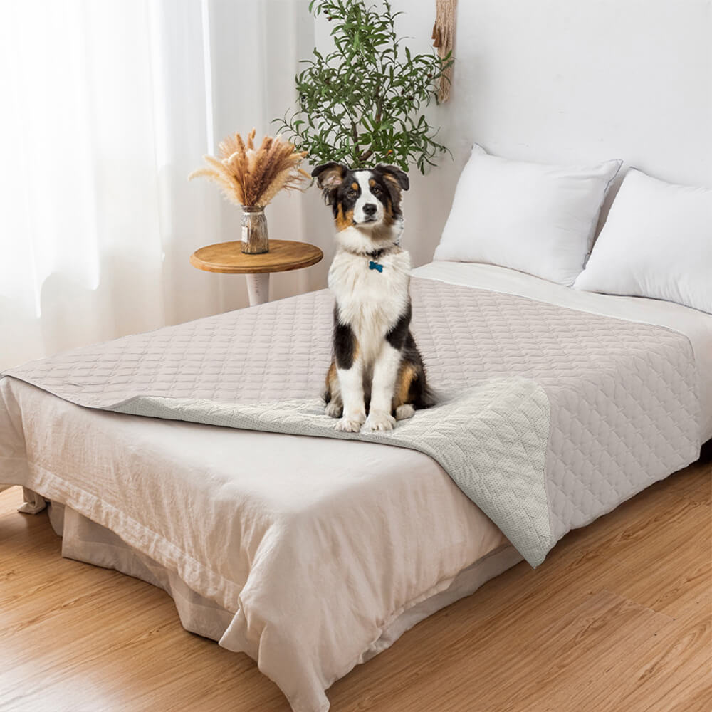 Waterproof & Non-Slip Diamond Quilted Pet Plush Couch Cover – Stylish Protection for Furniture