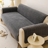 One-Piece Soft Pet-Friendly Short Plush Sofa Protection Non-Slip Snug Couch Cover