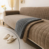 One-Piece Soft Pet-Friendly Short Plush Sofa Protection Non-Slip Snug Couch Cover