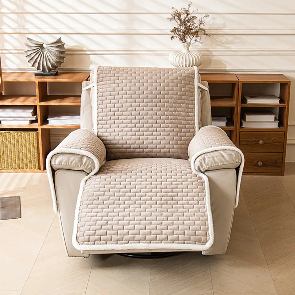 Plush Scratch-Resistant Recliner Luxe Couch Covers Slipcovers with Elastic Straps
