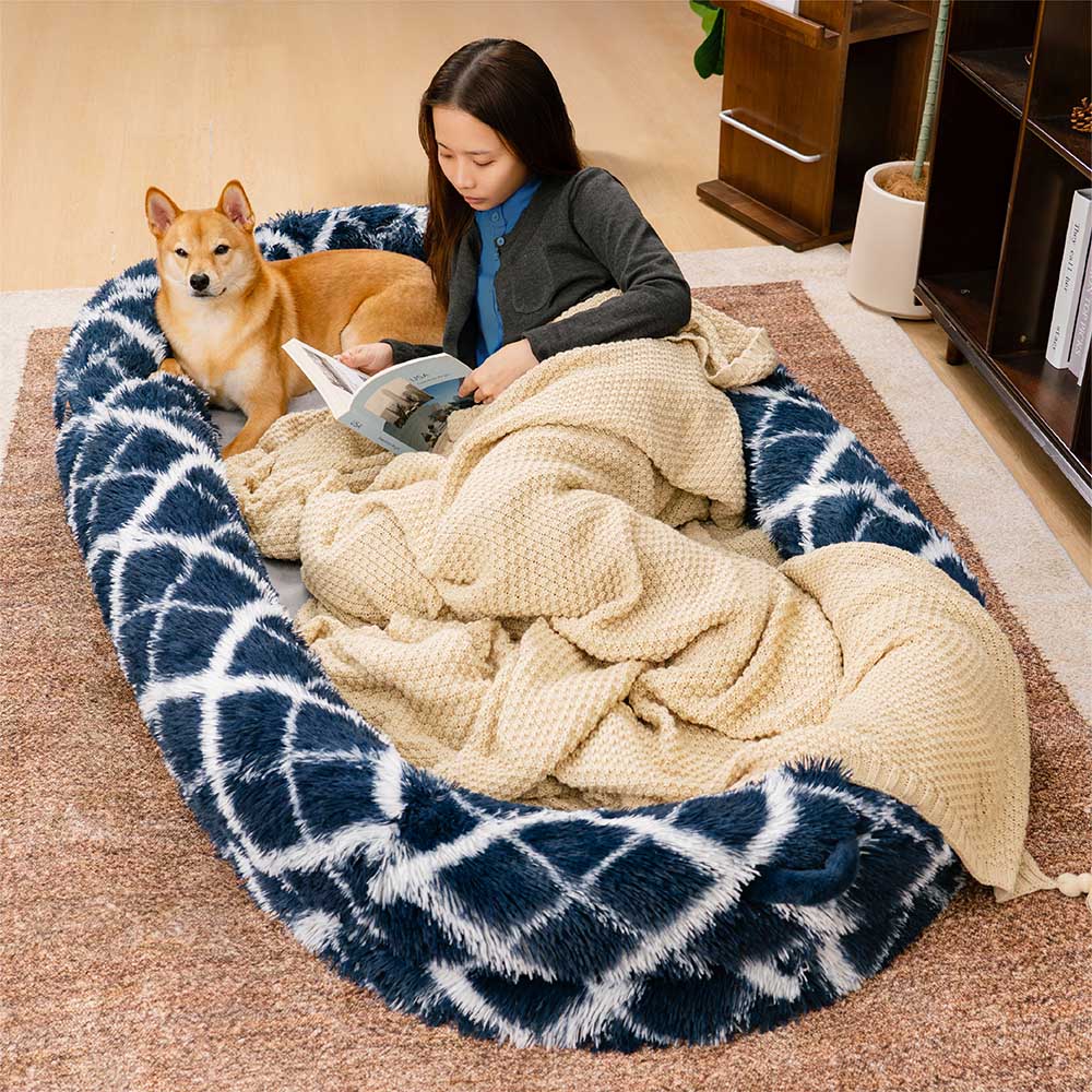 Unisex Plush Dog Bed | Cozy Oversized Donut Cuddle Cradle 1