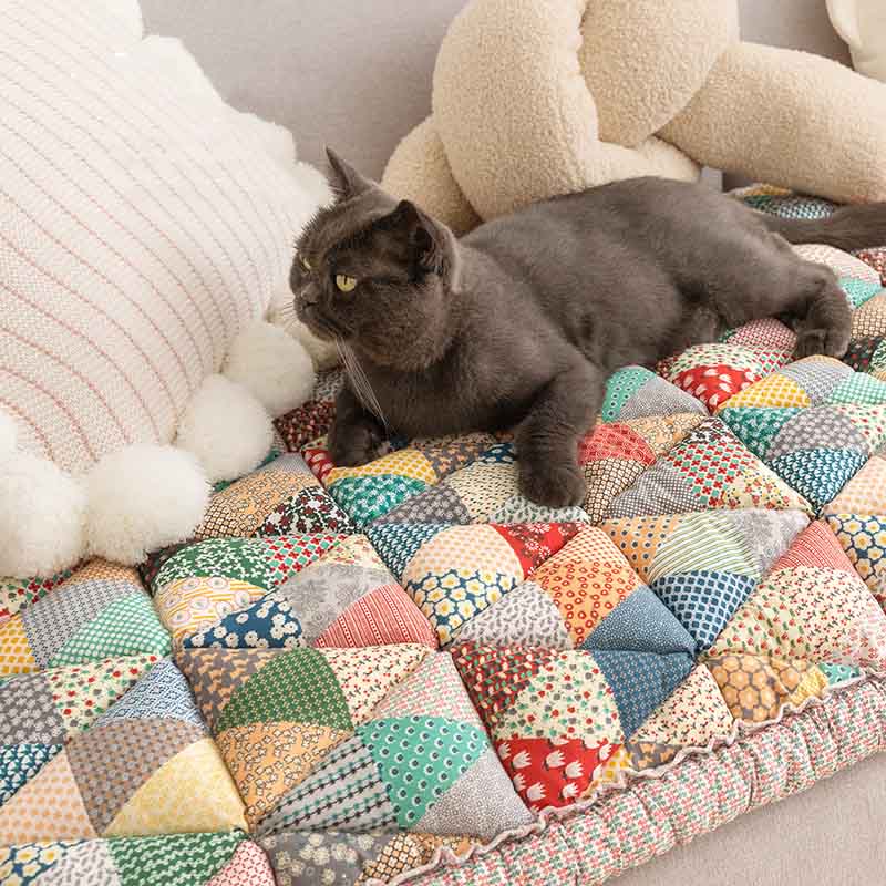 Garden Chic Cotton Protective Cozy Couch Cover